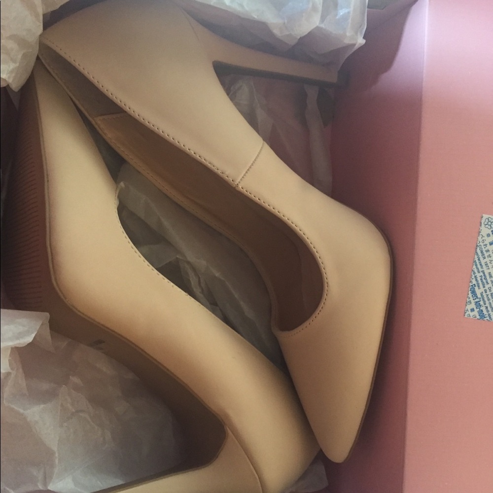 Nude Stiletto Suede Pump